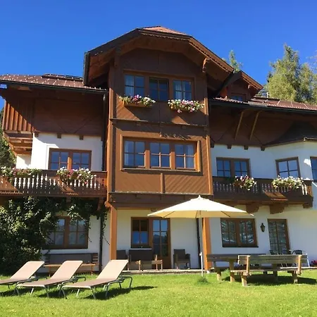 With 1 Bedroom Holiday home